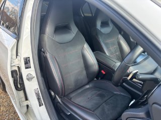 /photos/9937/285fd96d-1077-4a15-ade4-1e7417c25aa1_i320x240.jpg