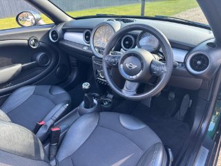 /photos/9937/29dd94c9-38d4-4d54-9c41-6a206ab3ad7a_i320x240.jpg