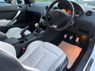 /photos/9937/48ee1b65-79f0-4c5d-b5a3-c2db2b6632b2_i320x240.jpg
