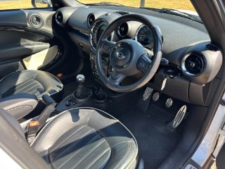 /photos/9937/828c14a9-48f4-4b1b-9d32-843af5610a96_i320x240.jpg
