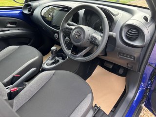 /photos/9937/ad52b99f-a66d-4558-a89e-6d8cabd97fb0_i320x240.jpg
