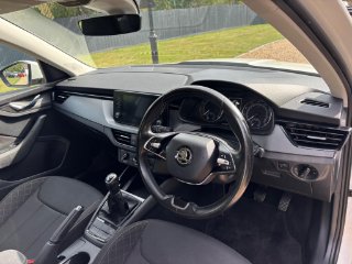 /photos/9937/ce272e8f-521e-498d-b866-8c72402f47dd_i320x240.jpg